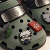 Kakashi Clogs: detail close-up