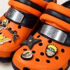 Naruto Clogs: detail close-up