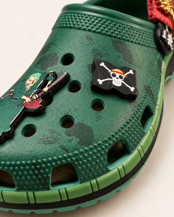 Zoro Clogs: detail close-up